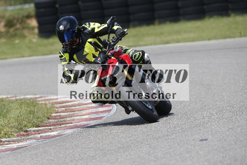 /27 12.06.2025 Ducati Schweiz Trackday Warmup  ADR/blau-bleu/ohne